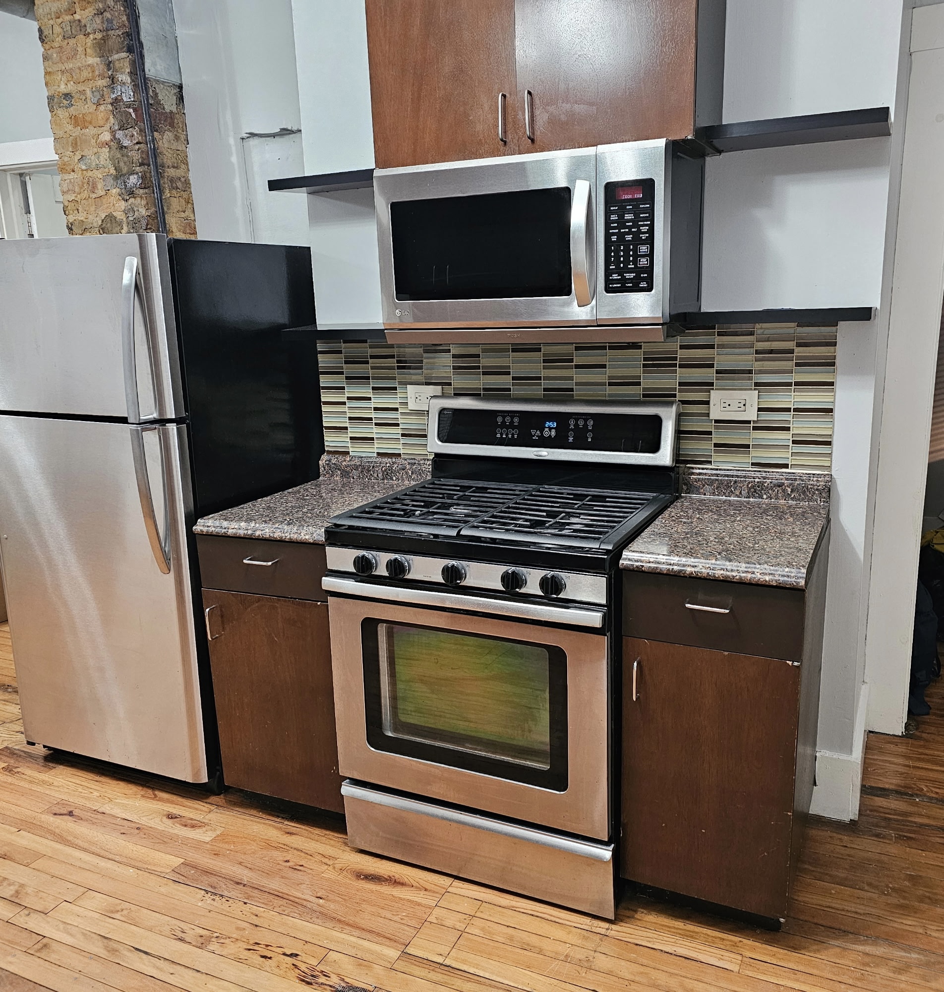 1830 W 17th Street - 2R