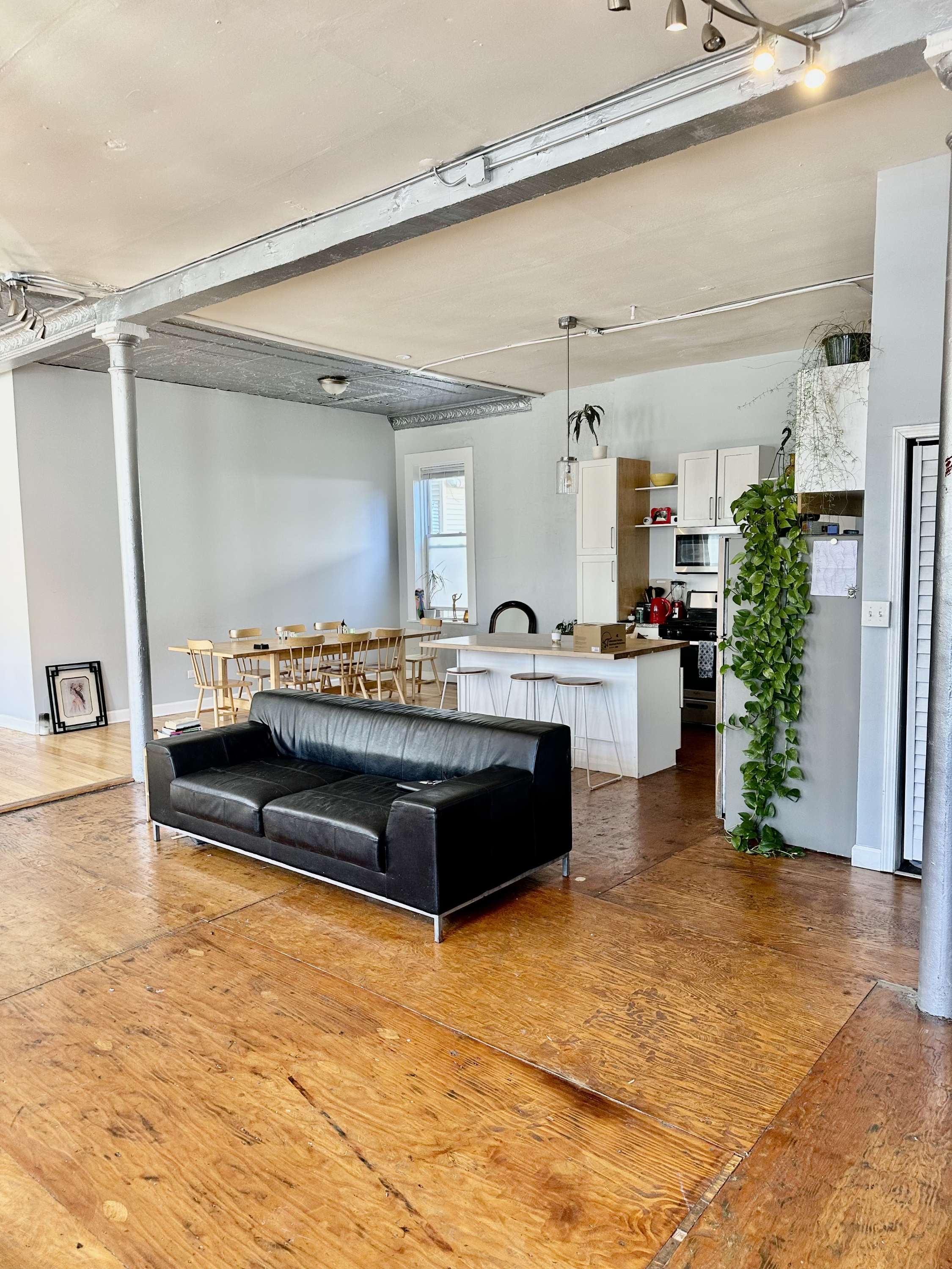 1714 W 46th Street 1R